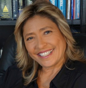 Chris Delboni by Carla Guarilha