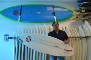 A SUP, na parede, é uma das modalidades que mais cresce nos Estados Unidos