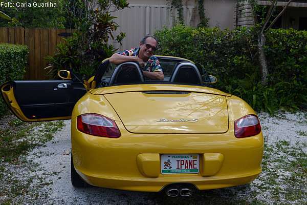 DogfromIpanemaByCarlaGuarilha-Carro(3)